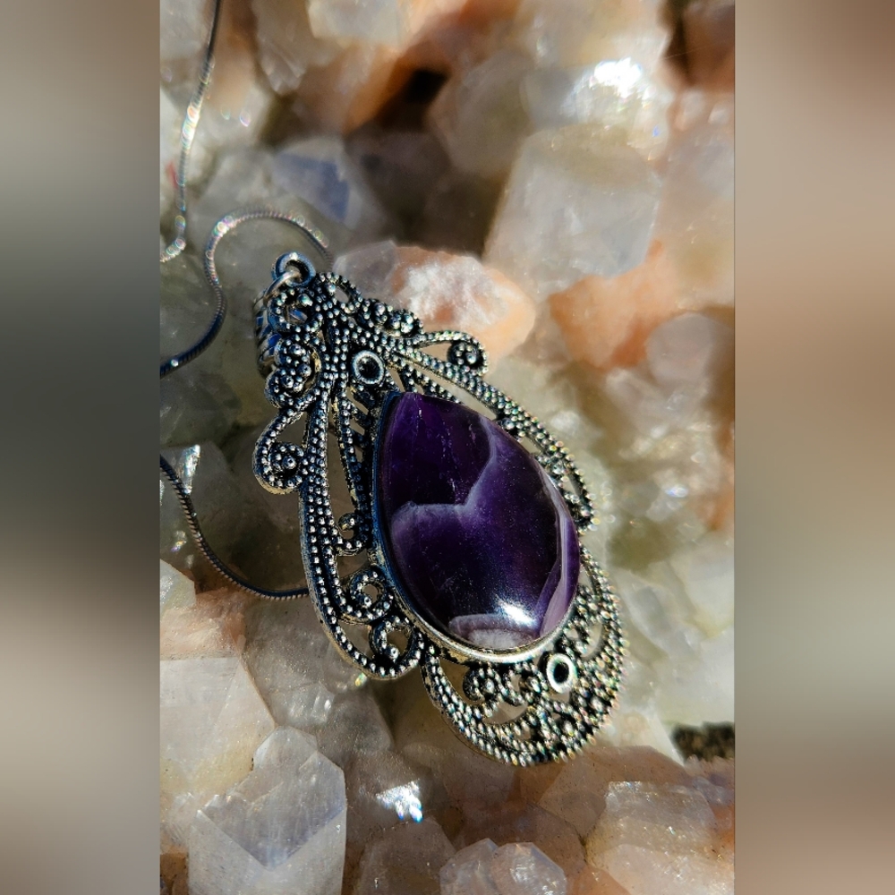 NWT HANDMADE chevron amethyst Boho Pendant